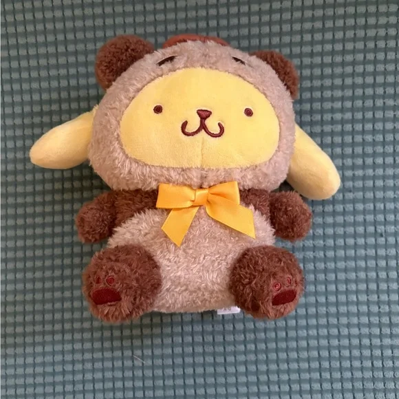 Sanrio Pompompurin in Costume- Arcade Exclusive - Picture 1 of 3